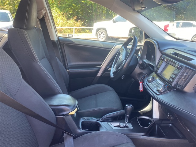 2018 Toyota RAV4 Adventure XLE photo 12