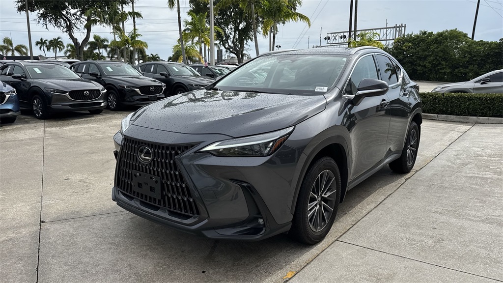 2022 Lexus NX 350 photo 9