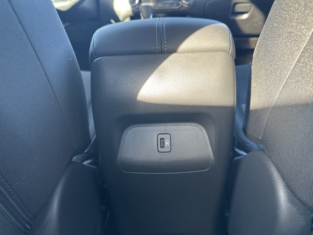 2025 Nissan Sentra SV photo 24