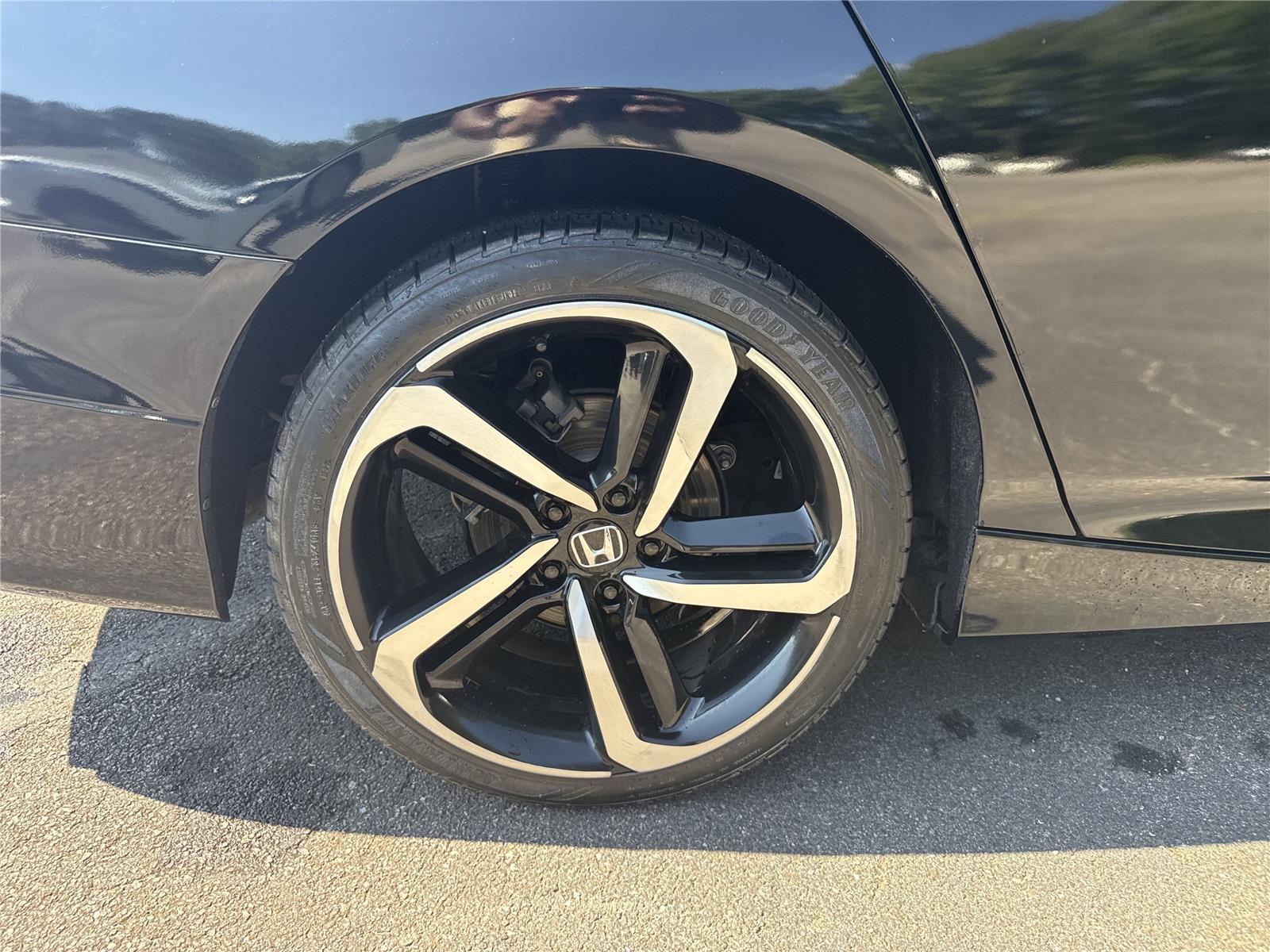 2022 Honda Accord Sport photo 23