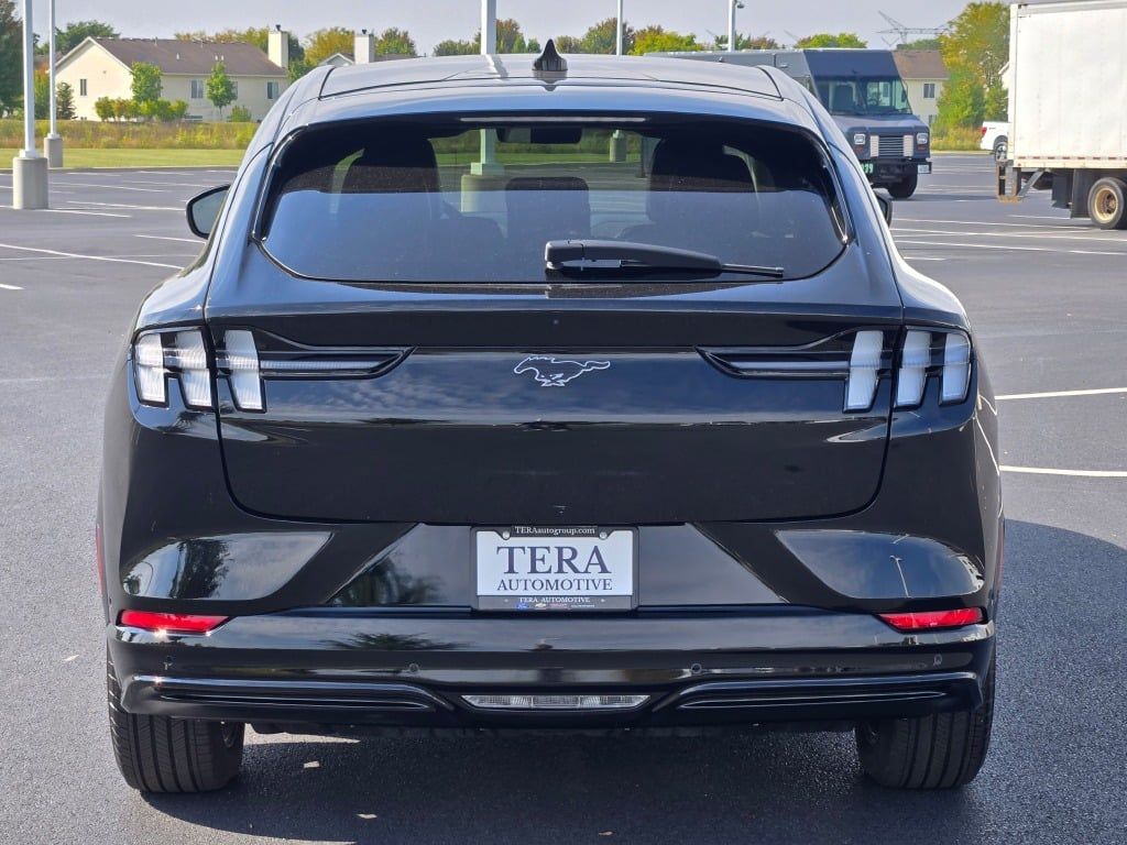 2024 Ford Mustang Mach-E Premium photo 10