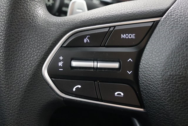 2022 Hyundai Santa Fe SE photo 9