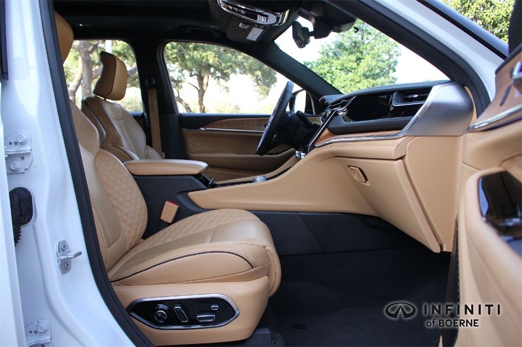 2023 Jeep Grand Cherokee L Summit Reserve photo 19