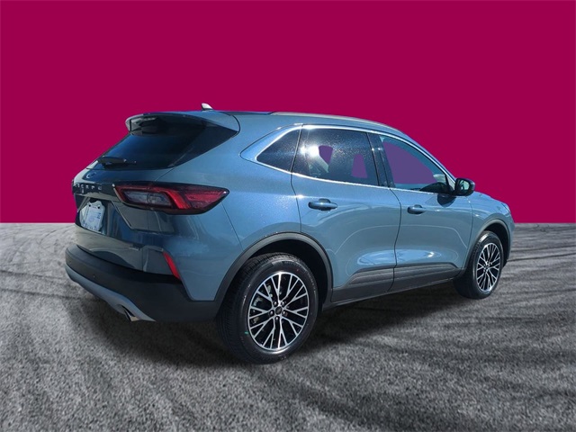 2026 Ford Escape Plug-In Hybrid photo 4