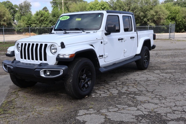 2022 Jeep Gladiator Sport photo 2