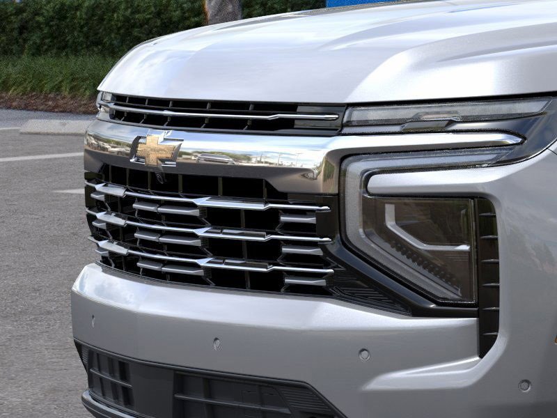 2025 Chevrolet Suburban Premier photo 18