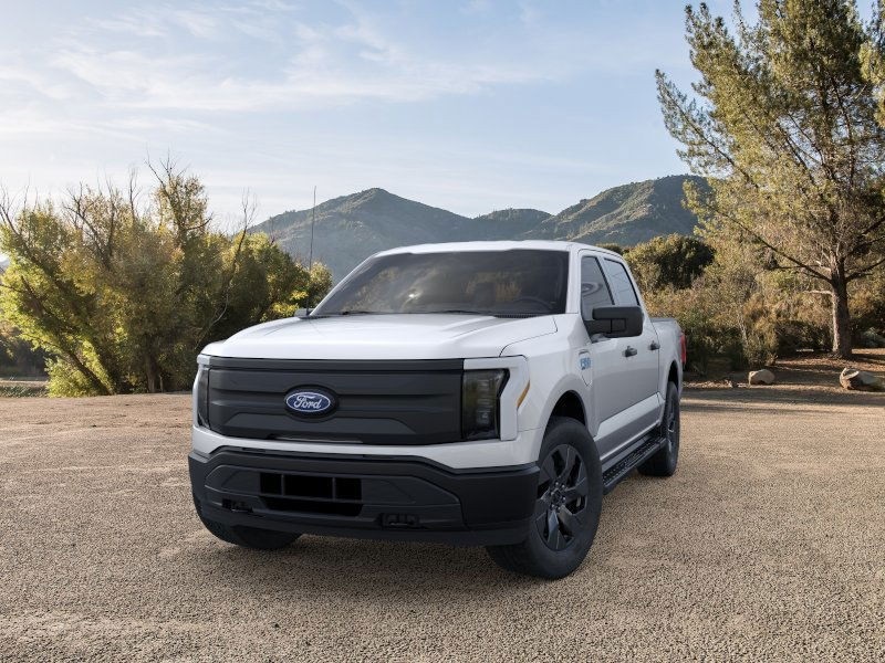 2024 Ford F-150 Lightning XL photo 3