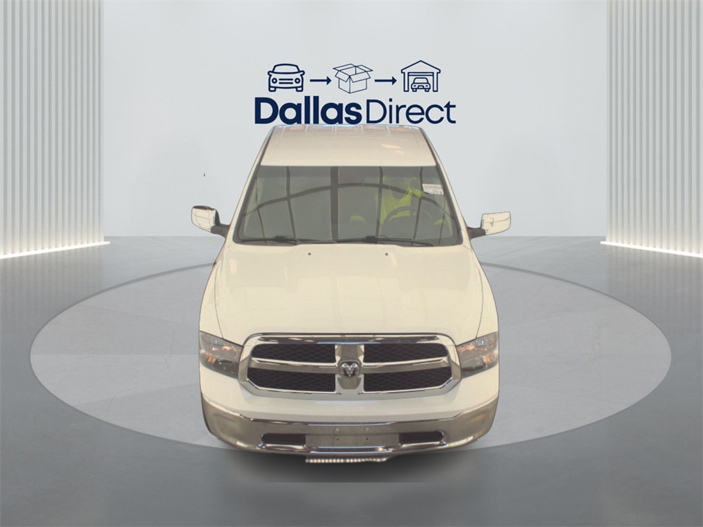 2021 Ram 1500 Classic SLT photo 3