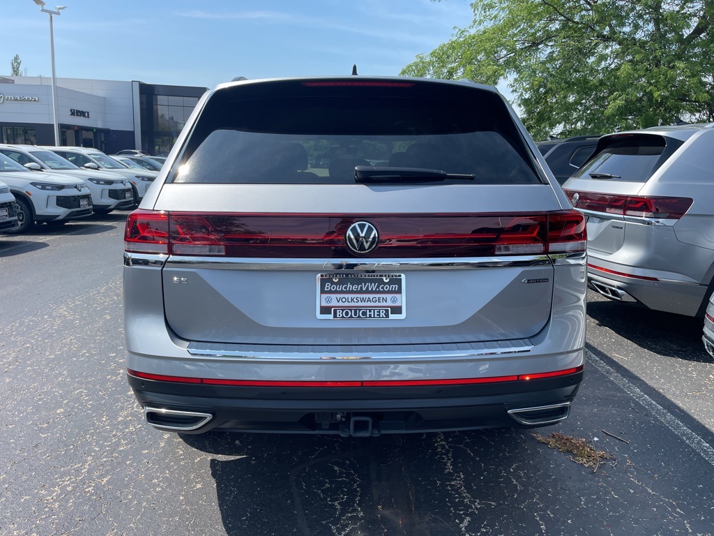 2025 Volkswagen Atlas SE Technology photo 4