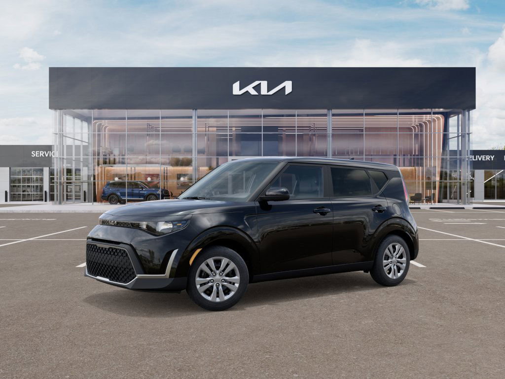 2025 Kia Soul LX photo 4