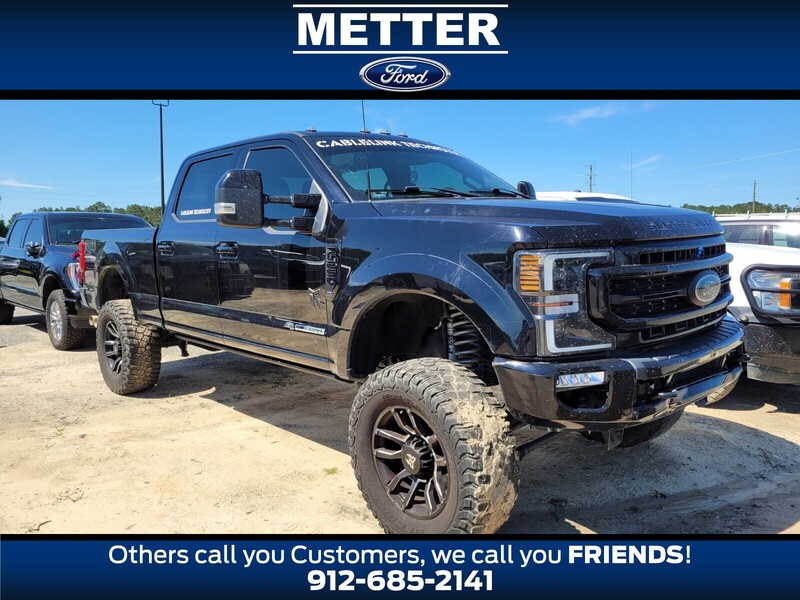 2022 Ford F-250 Super Duty Lariat's photo