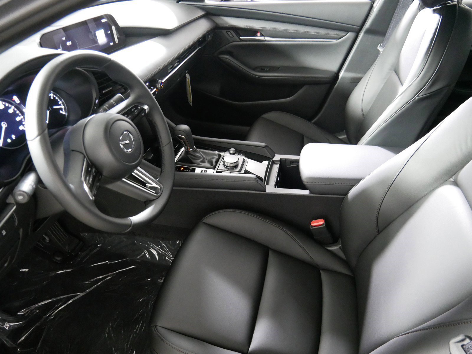 2025 Mazda Mazda3 Hatchback 2.5 Select Sport photo 4