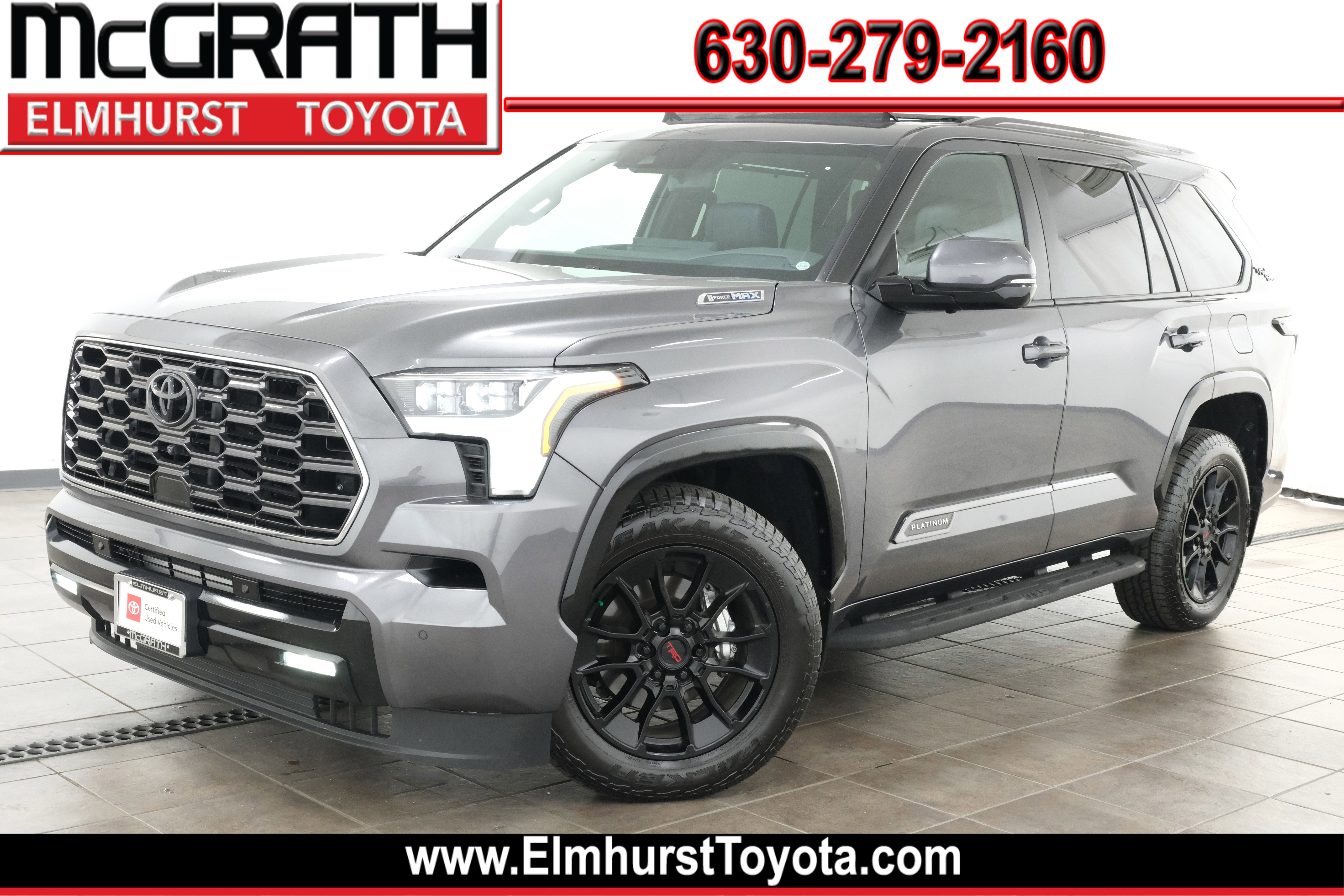 2025 Toyota Sequoia Platinum's photo