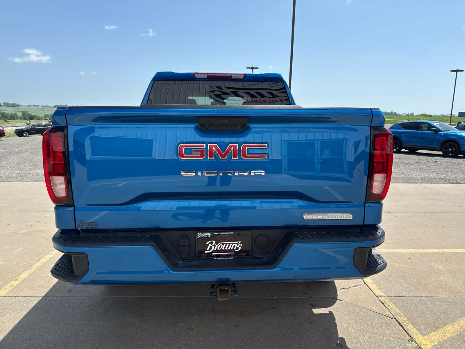 2024 Gmc Sierra 1500 Elevation photo 6