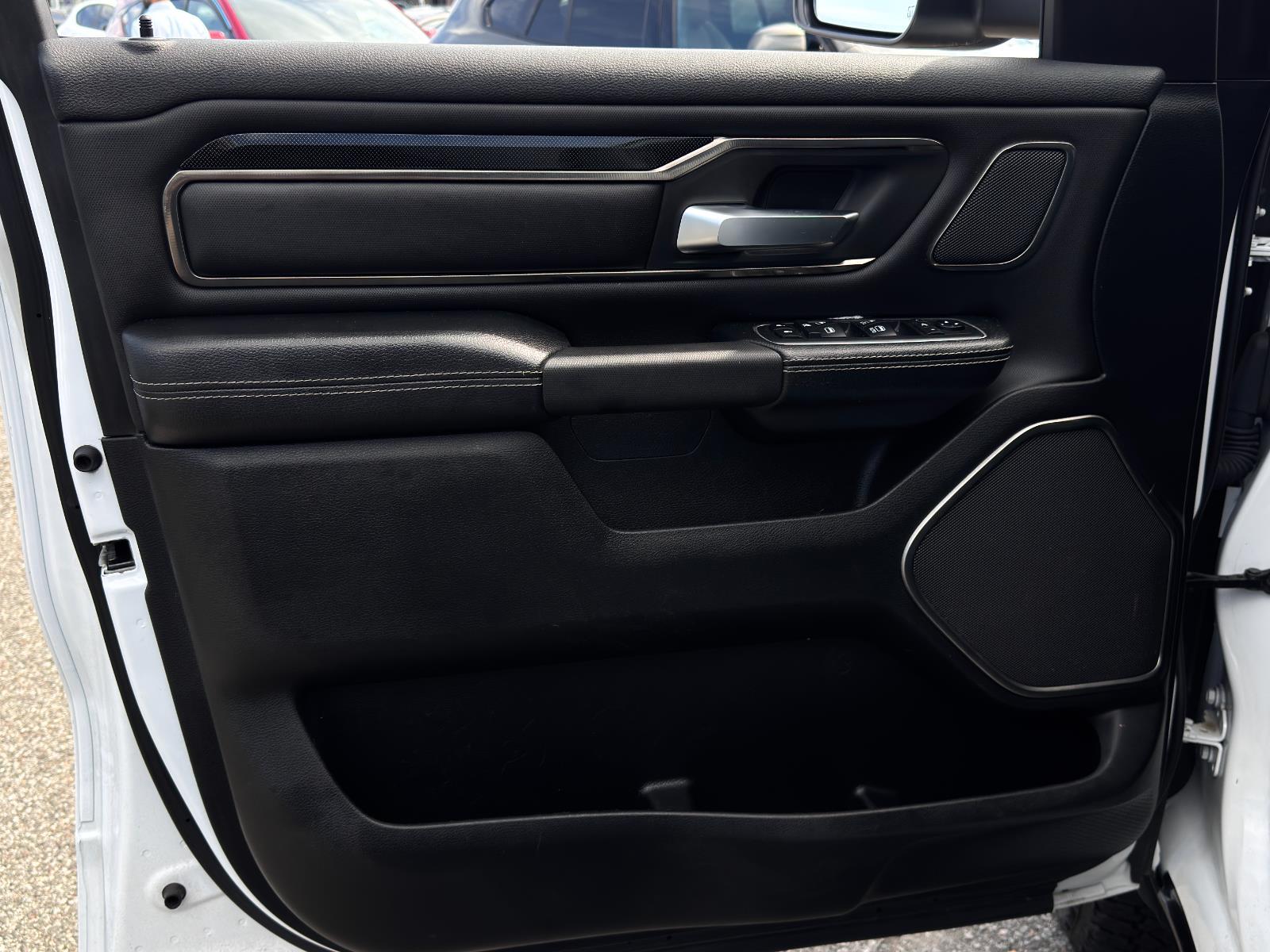 2020 Ram 1500 Rebel photo 12