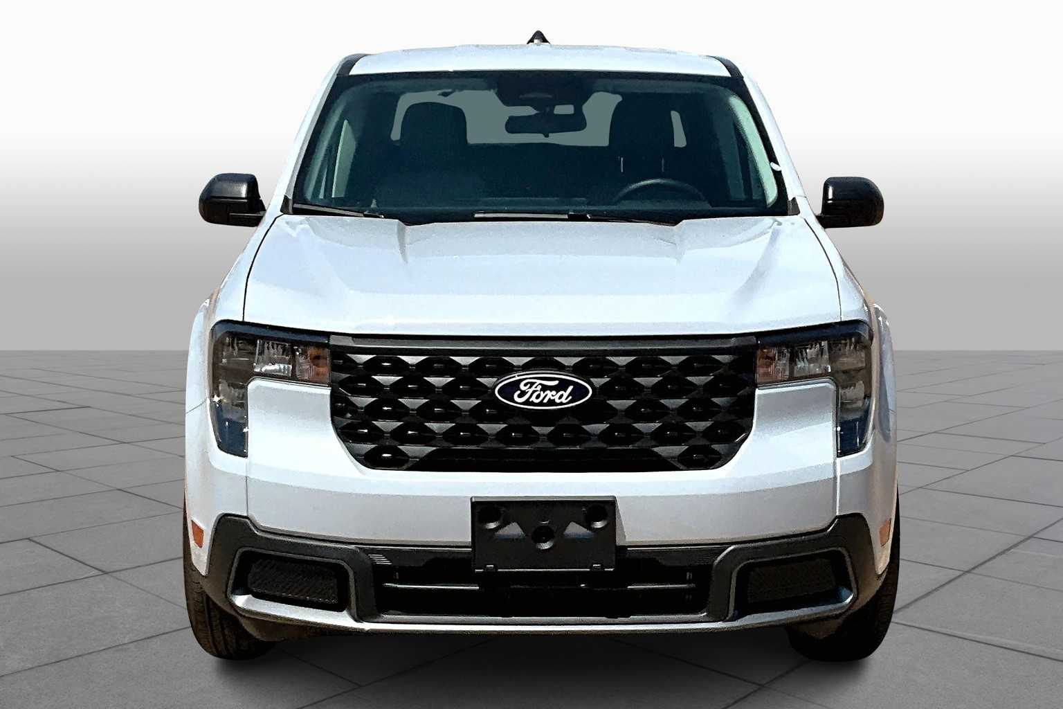 2025 Ford Maverick XLT photo 3