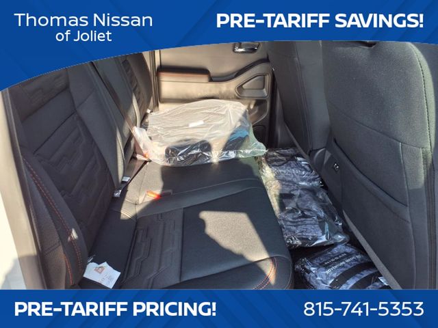 2025 Nissan Frontier PRO-4X photo 14