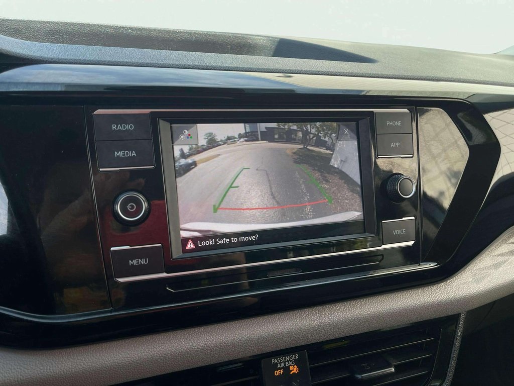 2023 Volkswagen Taos S photo 9