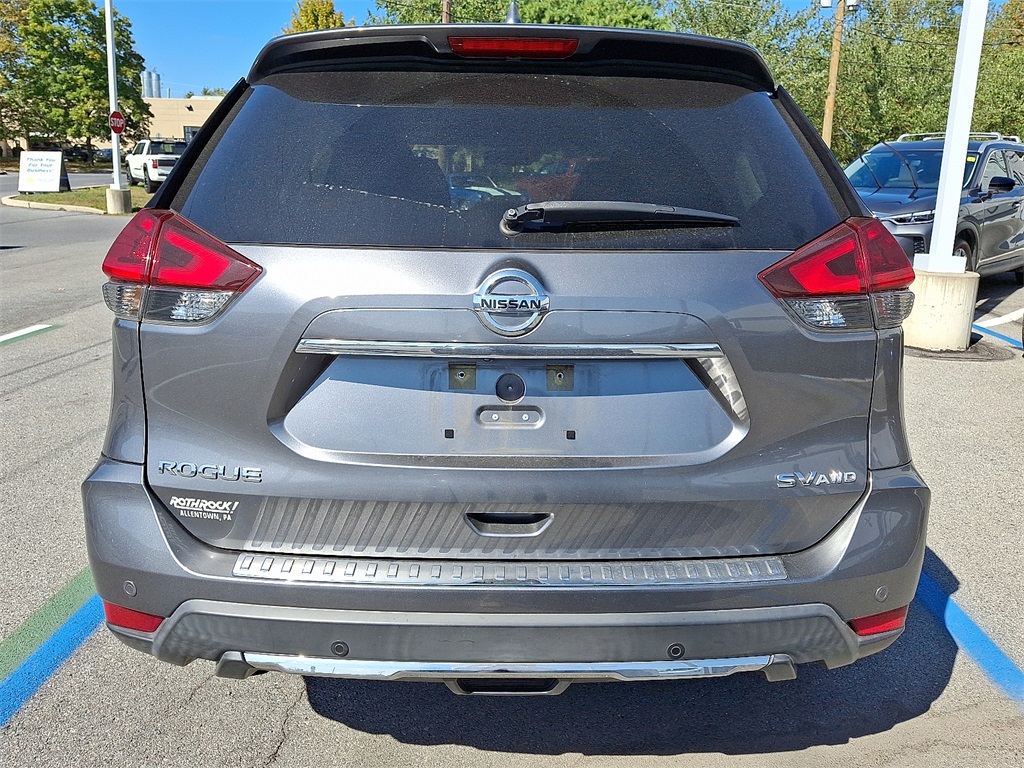 2020 Nissan Rogue SV photo 4