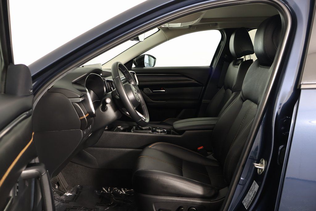 2025 Mazda CX-50 2.5 Premium Plus photo 8