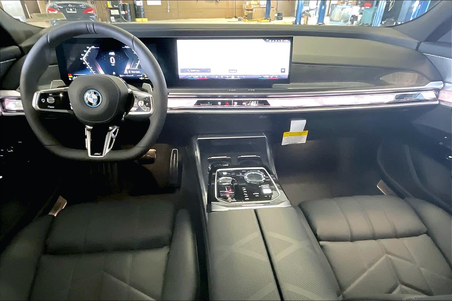 2025 Bmw 750e 750e xDrive photo 5