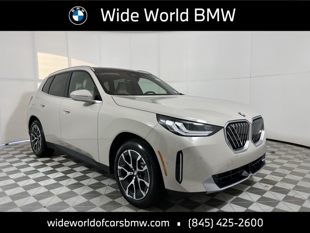 2026 BMW X3 30's photo