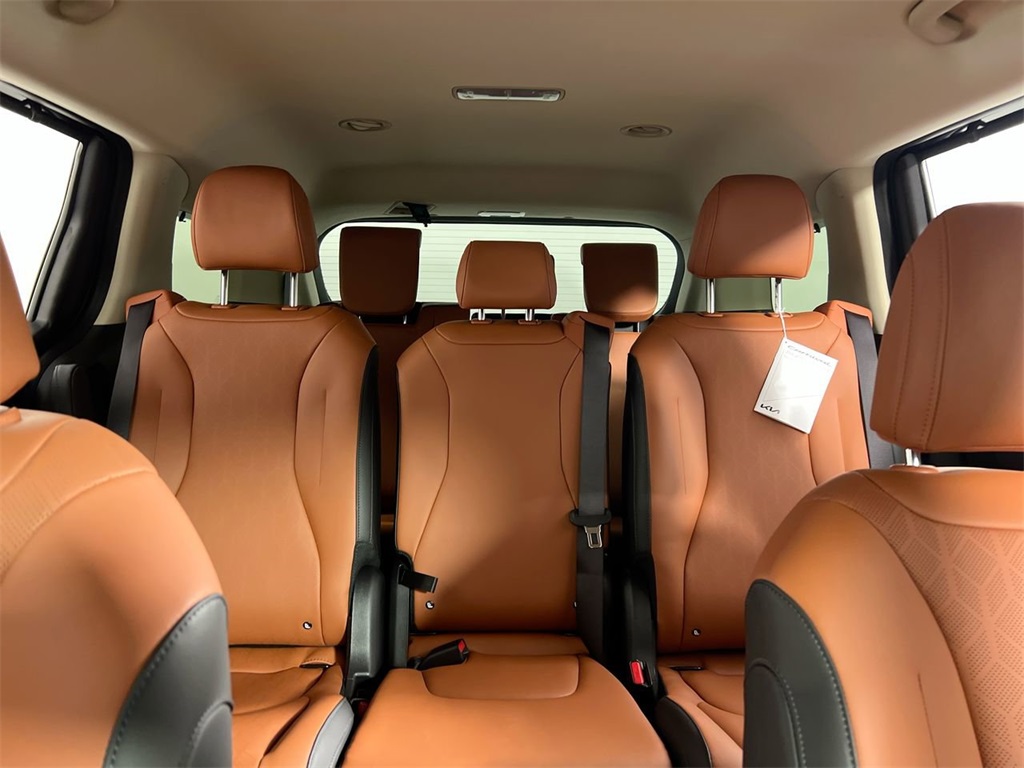 2026 Kia Carnival EX photo 33
