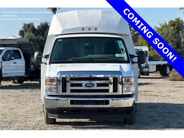 2026 Ford E-450 photo 2