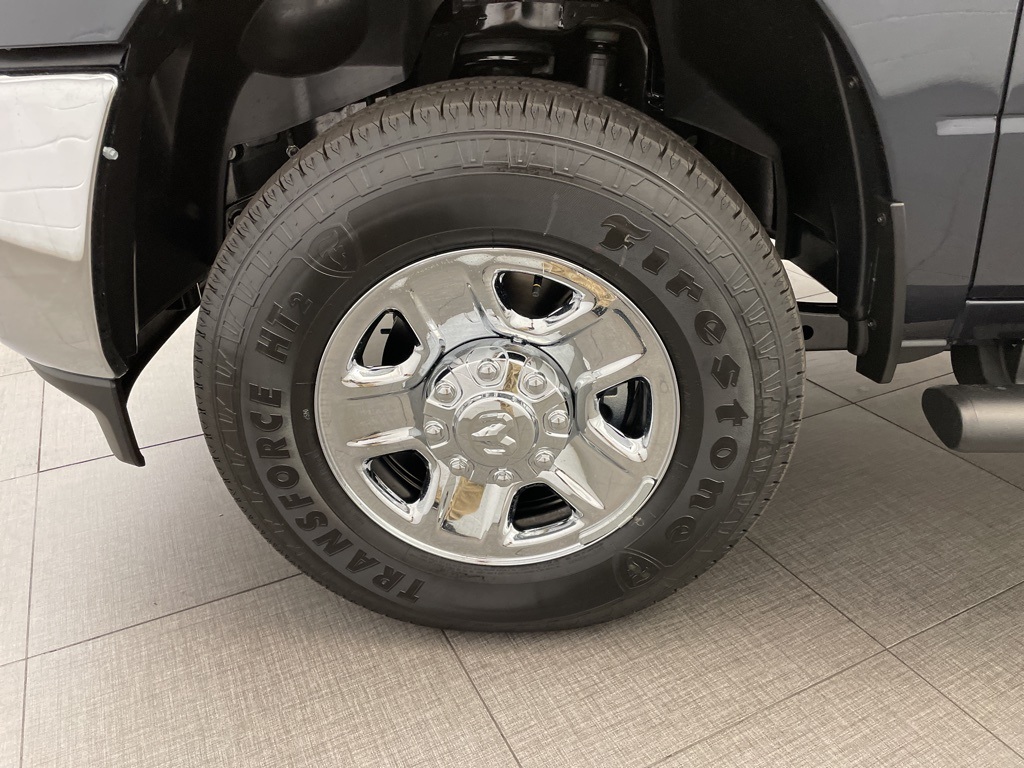 2025 Ram 2500 Tradesman photo 6