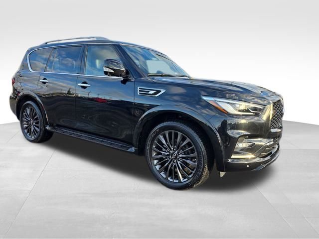 2024 INFINITI QX80 Sensory 4WD's photo