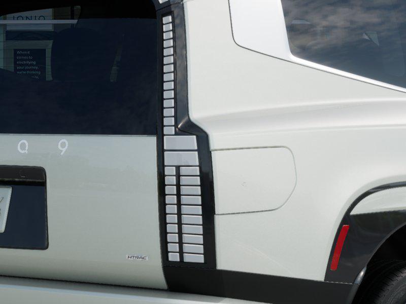 2026 Hyundai Ioniq SEL photo 9