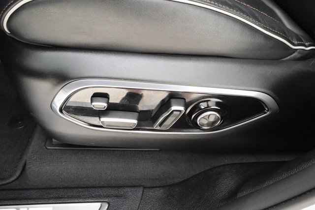 2022 Jeep Grand Cherokee Summit photo 10