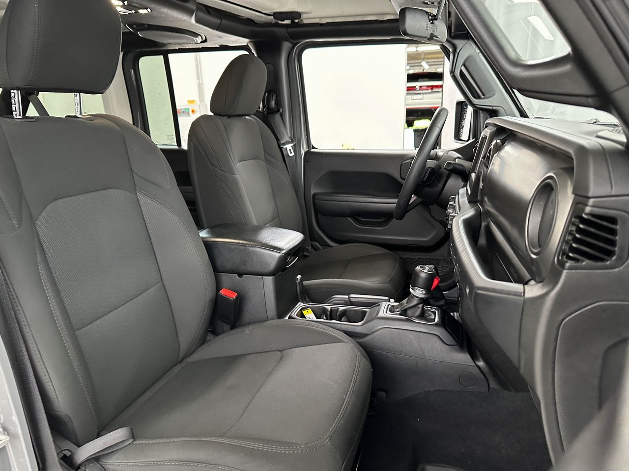 2023 Jeep Wrangler Base 4xe photo 21