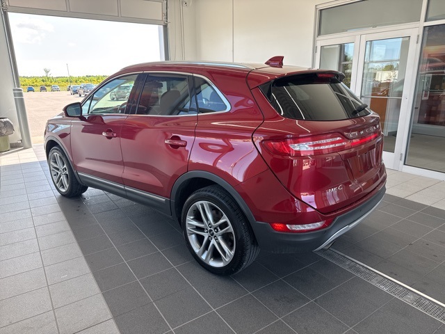 2017 Lincoln MKC Reserve photo 3