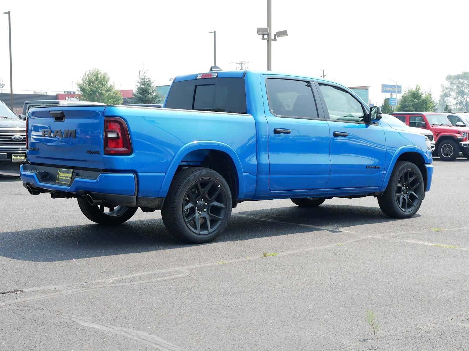 2026 Ram 1500 Laramie photo 4