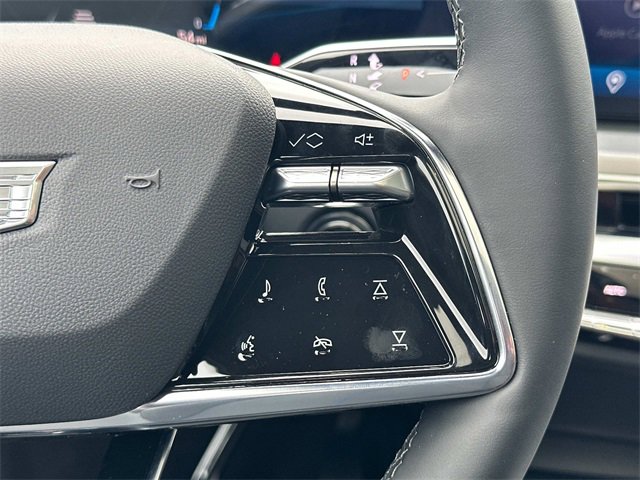2025 Cadillac Lyriq Luxury photo 5