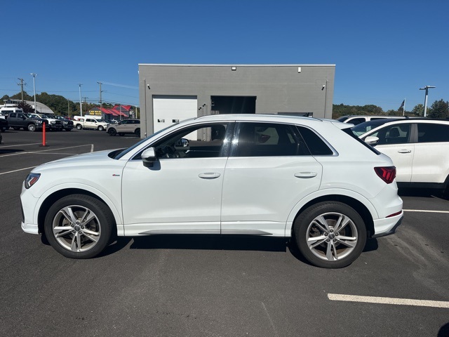 2020 Audi Q3 Premium Plus S line photo 2