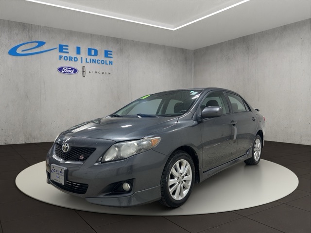 2010 Toyota Corolla S photo 2