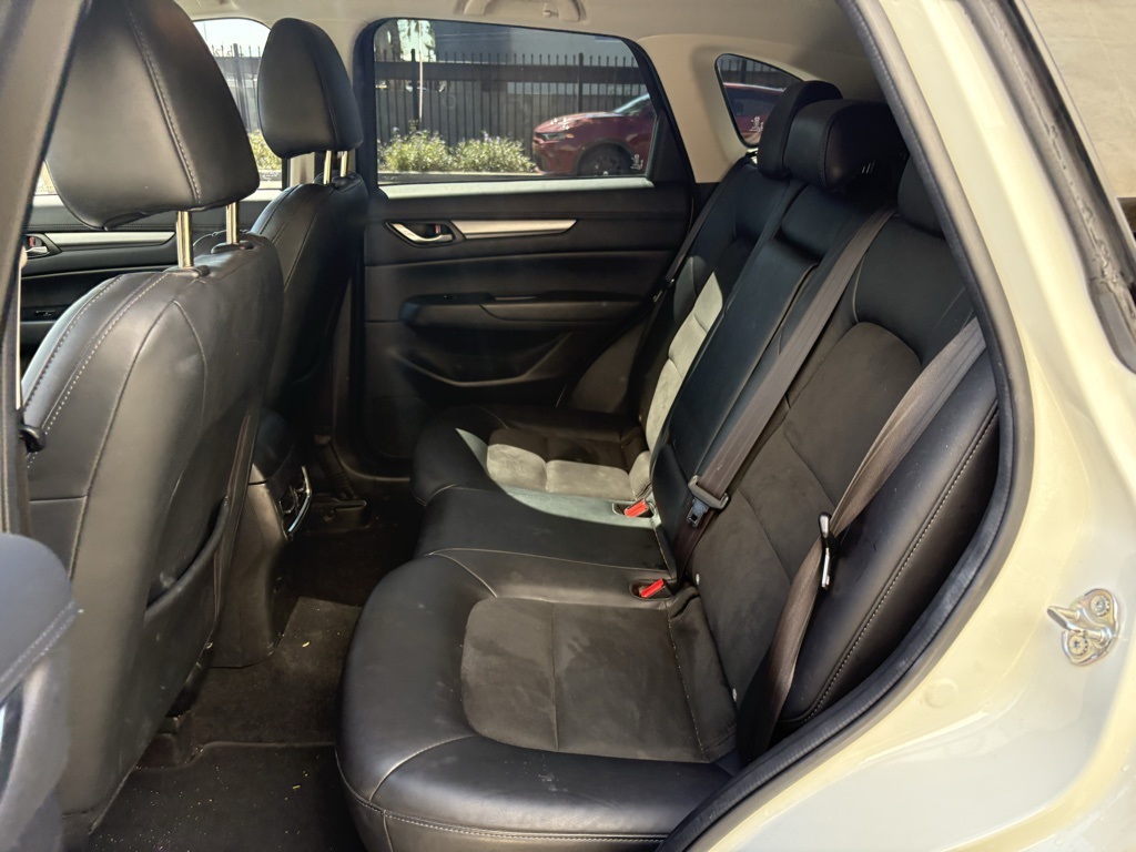 2019 Mazda CX-5 Touring photo 10