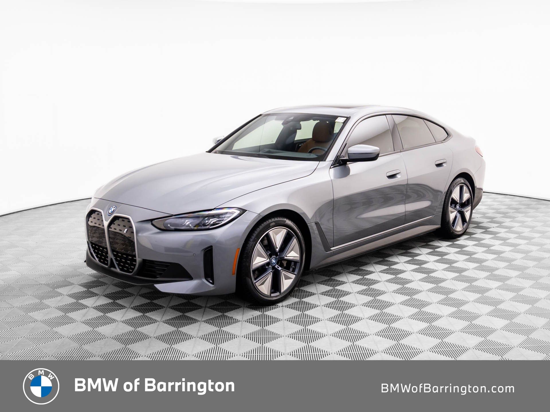 2023 BMW i4 35's photo