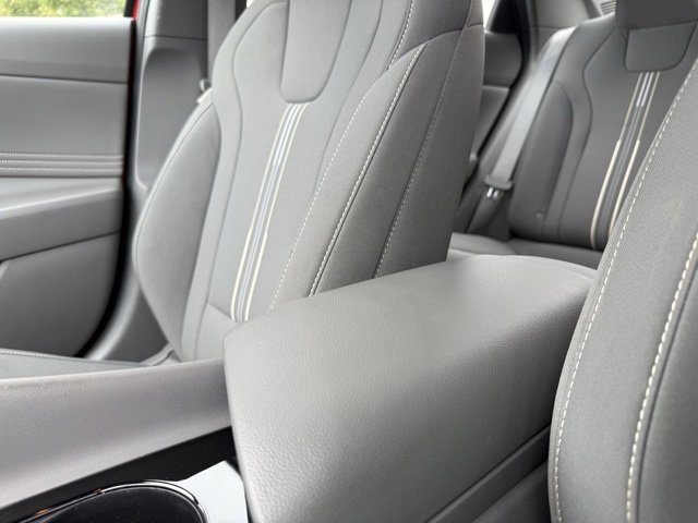 2023 Hyundai Elantra SEL photo 21