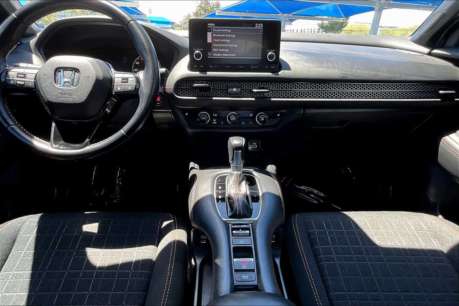 2025 Honda HR-V Sport photo 10