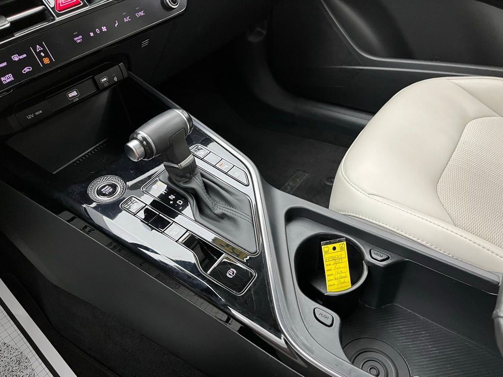 2023 Kia Niro EX photo 20