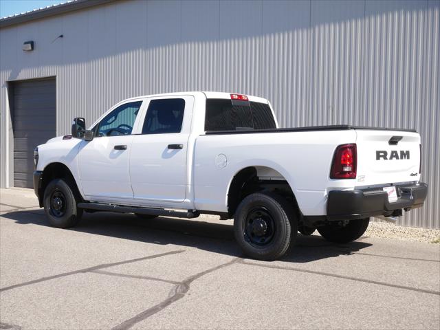 2025 Ram 2500 Tradesman photo 3