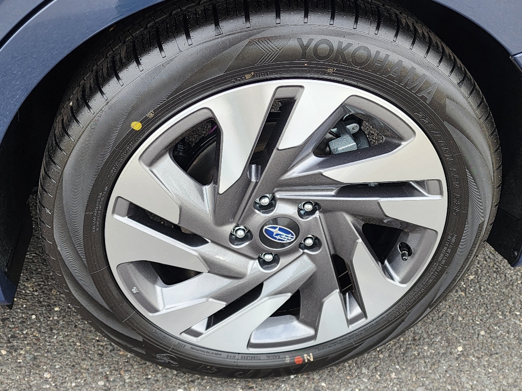 2025 Subaru Legacy Limited photo 4