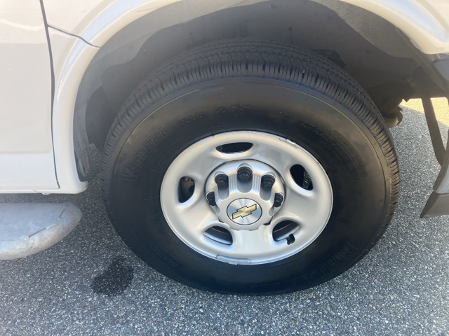 2023 Chevrolet Express 2500 Work Van photo 12