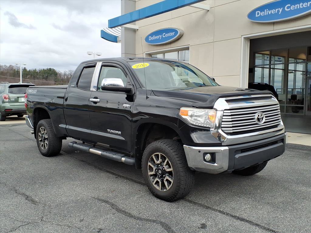 2015 Toyota Tundra Limited's photo