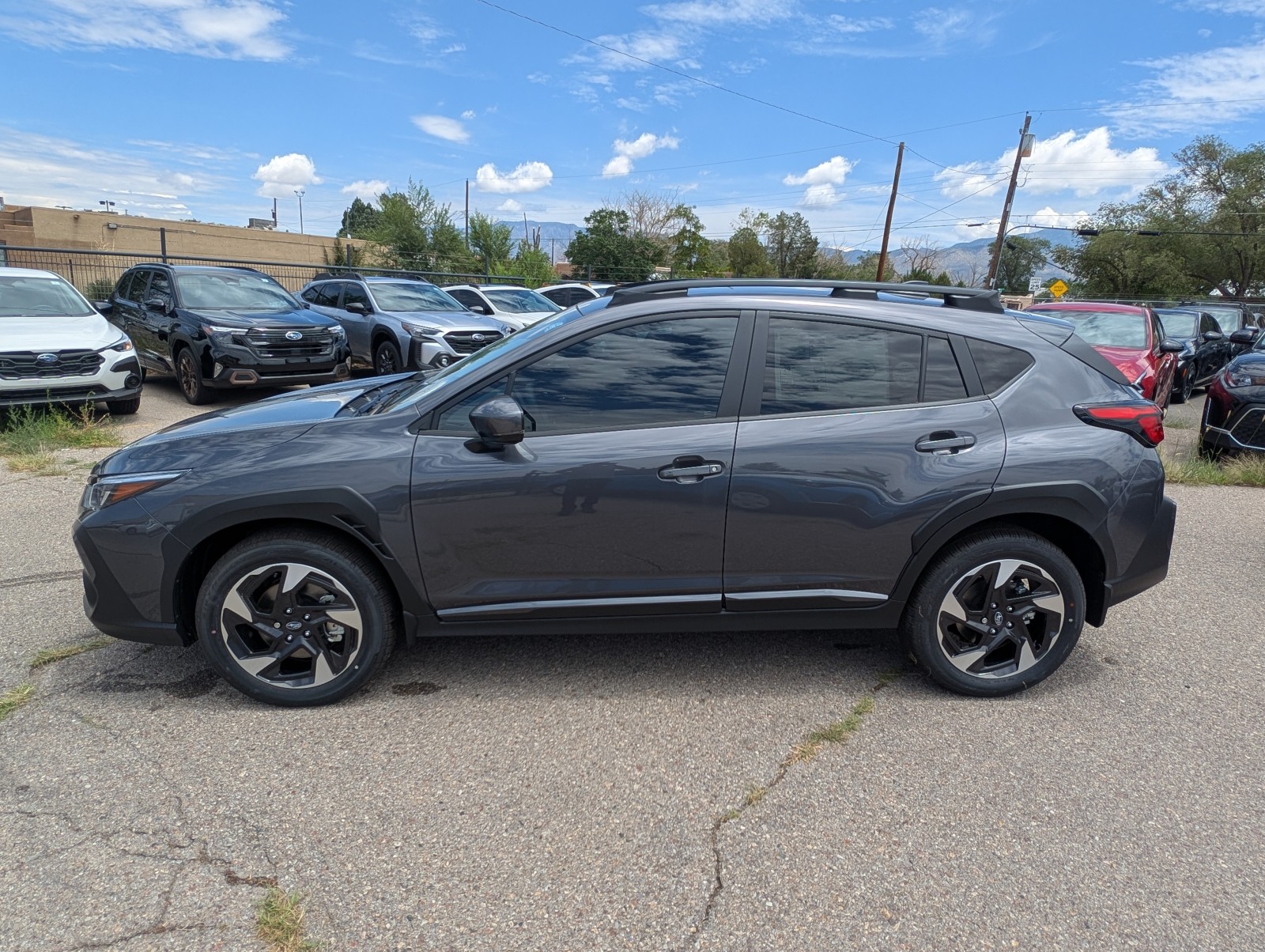 New 2025 MAGNEITE GRAY PEARL Subaru Limited image 8