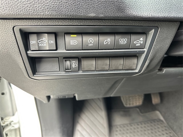 2022 Toyota Tundra SR5 photo 17