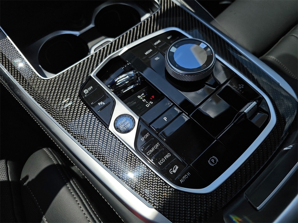 2026 Bmw X7 M60i photo 21
